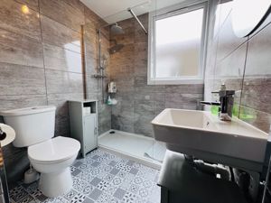 Photo 9- click for photo gallery